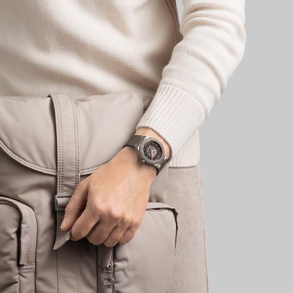 Riviera 39 mm automatique en acier inoxydable